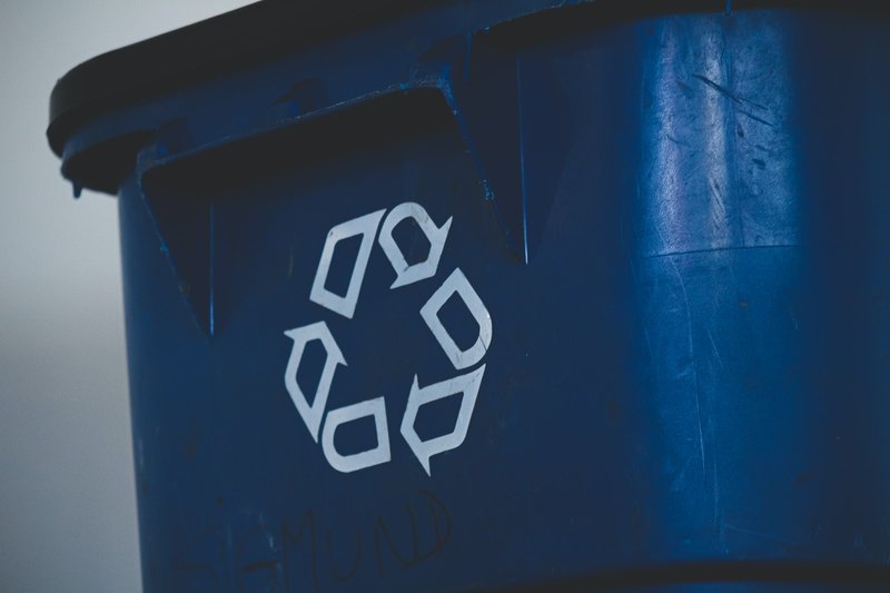 Recycling bin. Photo by Sigmund on Unsplash