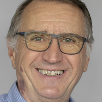 Portrait_Andreas_Sterl_Aug2022-02_zoom